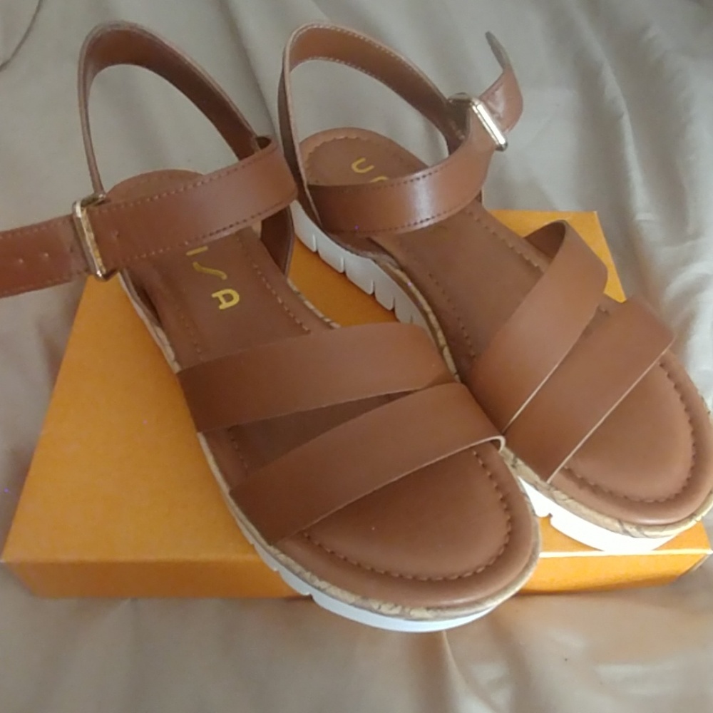 Sandal